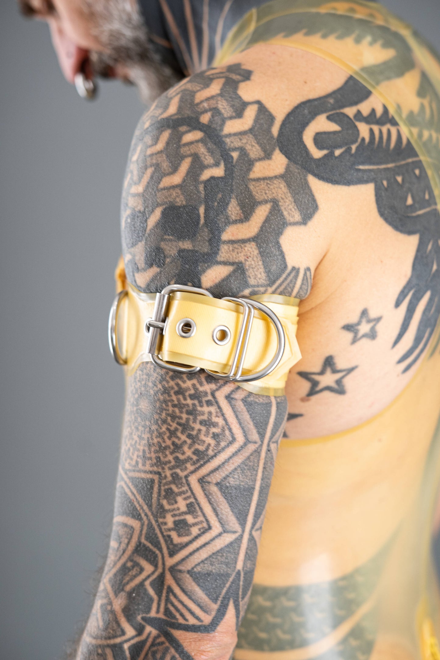 Bicep Buckle Strap