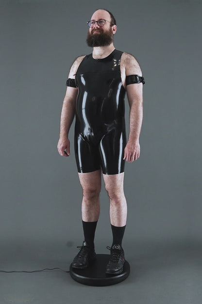 CHEST ZIP SHORT SUIT